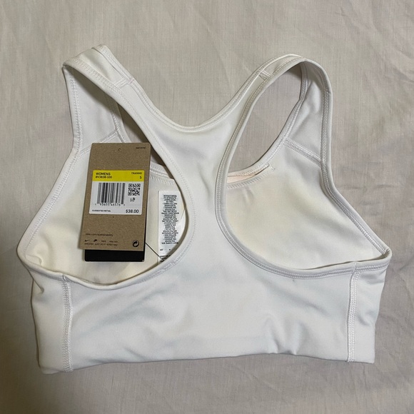 Nike Sports Bra - New with Tags! Size Small - Picture 2 of 2